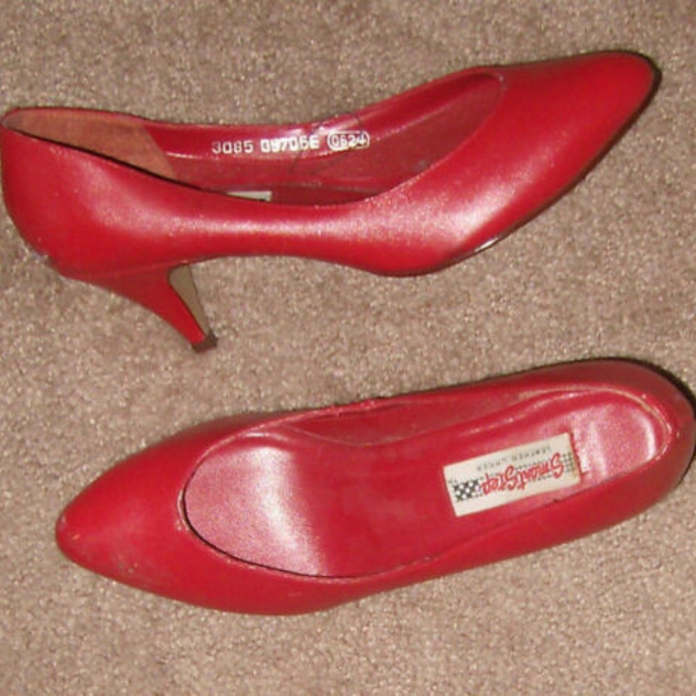 Vintage rare leather comfy pumps heels shoes